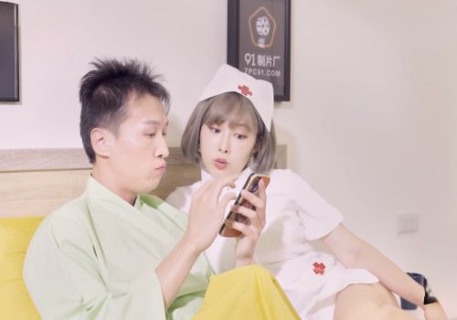 Y tá Li Nana và dịch vụ tình dục tận tâm